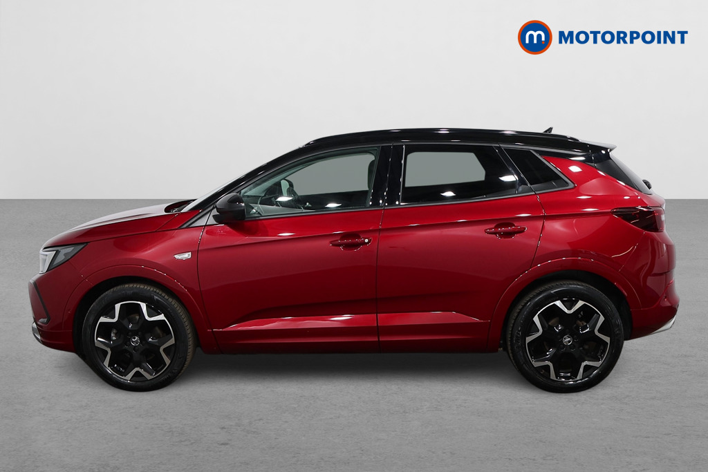 Vauxhall Grandland Ultimate Manual Petrol SUV - Stock Number (1539938) - Passenger side