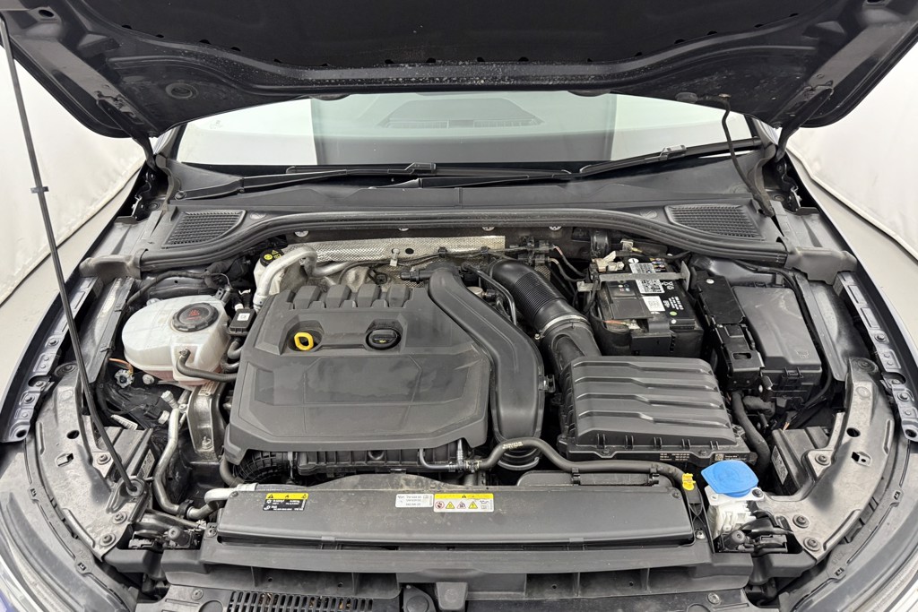 Volkswagen Golf Life Manual Petrol Hatchback - Stock Number (1541946) - 31st supplementary image
