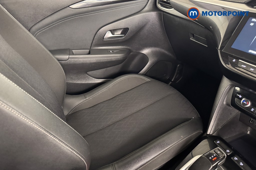 Vauxhall Corsa Elite Nav Premium Automatic Petrol Hatchback - Stock Number (1542193) - 11th supplementary image