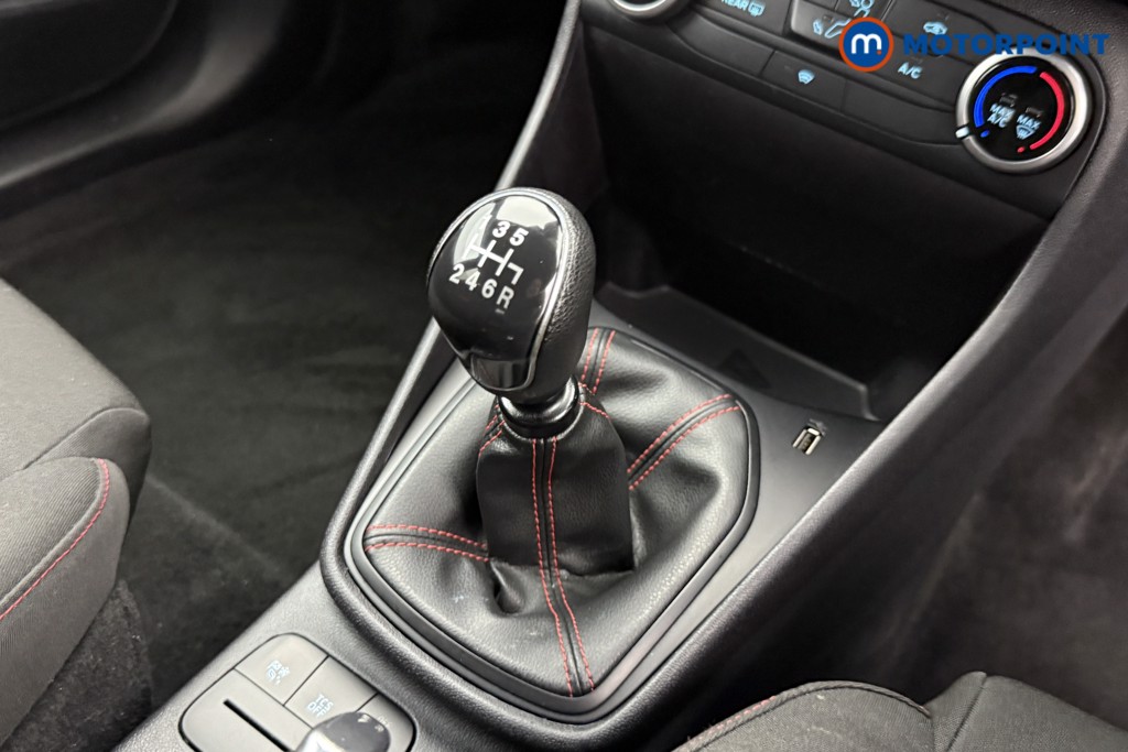 Ford Fiesta St-Line Edition Manual Petrol-Electric Hybrid Hatchback - Stock Number (1543000) - 13th supplementary image