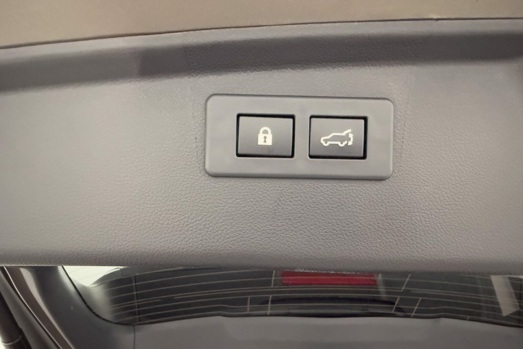 Subaru Outback Touring Automatic Petrol Estate - Stock Number (1543182) - 26th supplementary image