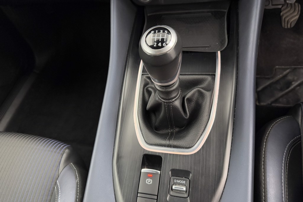 Nissan Qashqai Tekna Manual Petrol SUV - Stock Number (1543661) - 12th supplementary image
