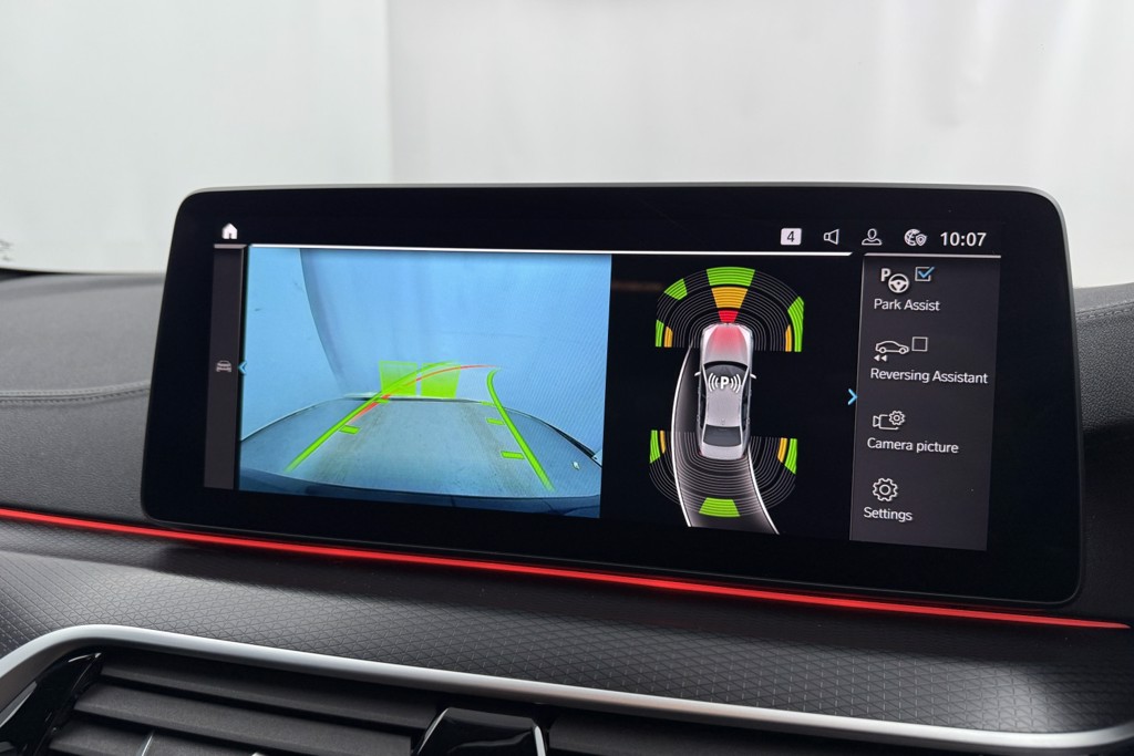 BMW 5 Series M Sport Automatic Petrol Plug-In Hybrid Saloon - Stock Number (1543675) - 14th supplementary image