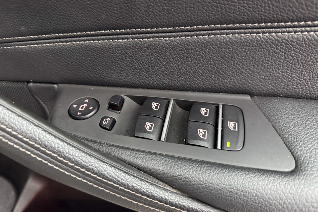 BMW 5 Series M Sport Automatic Petrol Plug-In Hybrid Saloon - Stock Number (1543675) - 20th supplementary image