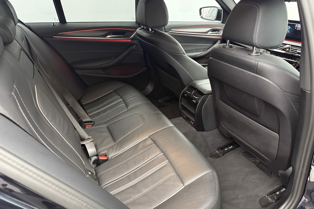 BMW 5 Series M Sport Automatic Petrol Plug-In Hybrid Saloon - Stock Number (1543675) - 24th supplementary image