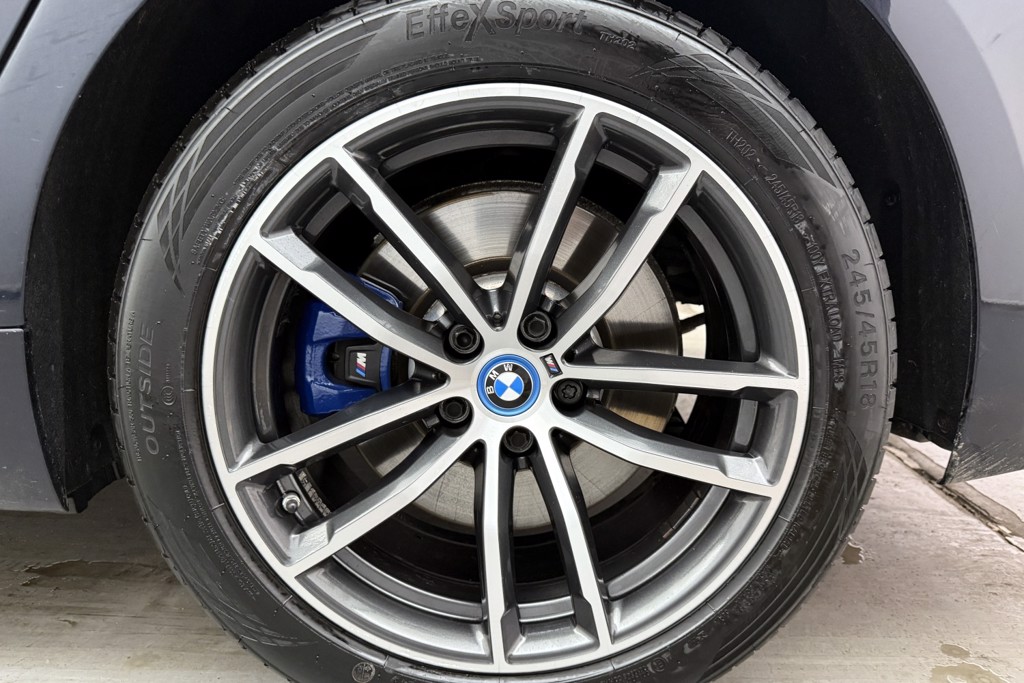BMW 5 Series M Sport Automatic Petrol Plug-In Hybrid Saloon - Stock Number (1543675) - 36th supplementary image