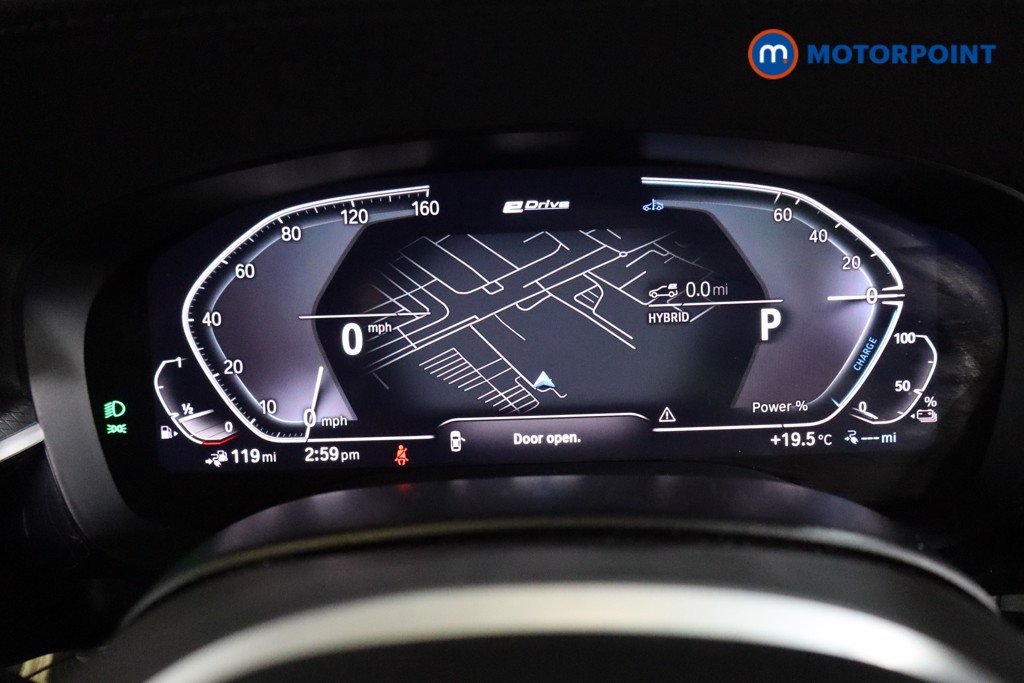 BMW 5 Series M Sport Automatic Petrol Plug-In Hybrid Estate - Stock Number (1543742) - 2nd supplementary image
