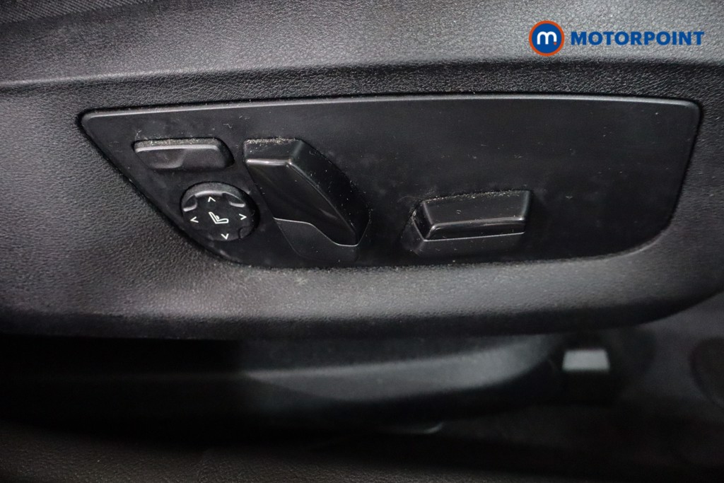 BMW 5 Series M Sport Automatic Petrol Plug-In Hybrid Estate - Stock Number (1543742) - 11th supplementary image