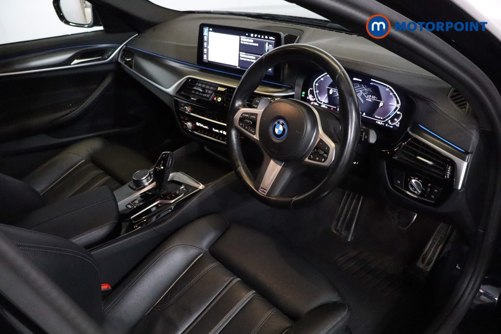 BMW 5 Series M Sport Automatic Petrol Plug-In Hybrid Estate - Stock Number (1543742) - 1st supplementary image