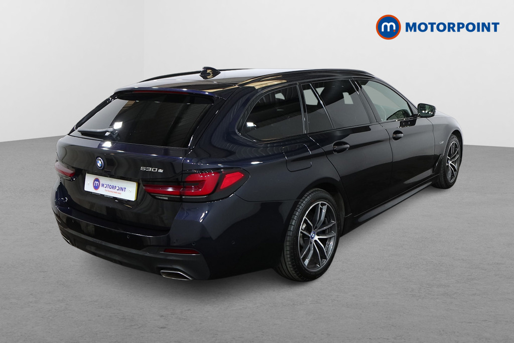 BMW 5 Series M Sport Automatic Petrol Plug-In Hybrid Estate - Stock Number (1543742) - Drivers side rear corner