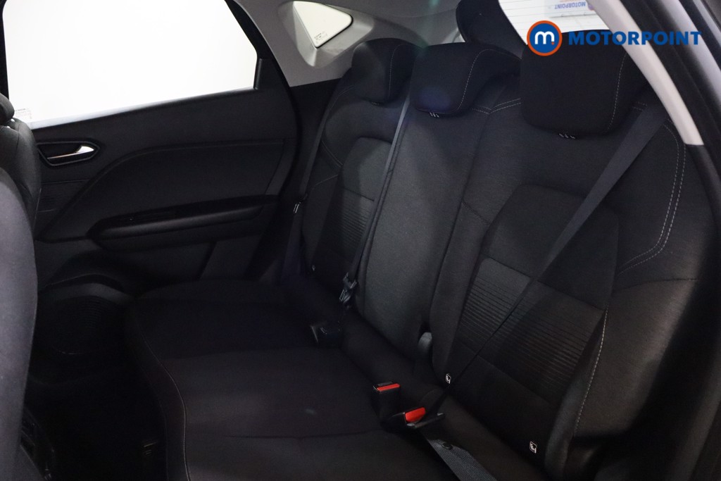 Renault Captur Iconic Manual Petrol SUV - Stock Number (1544593) - 14th supplementary image