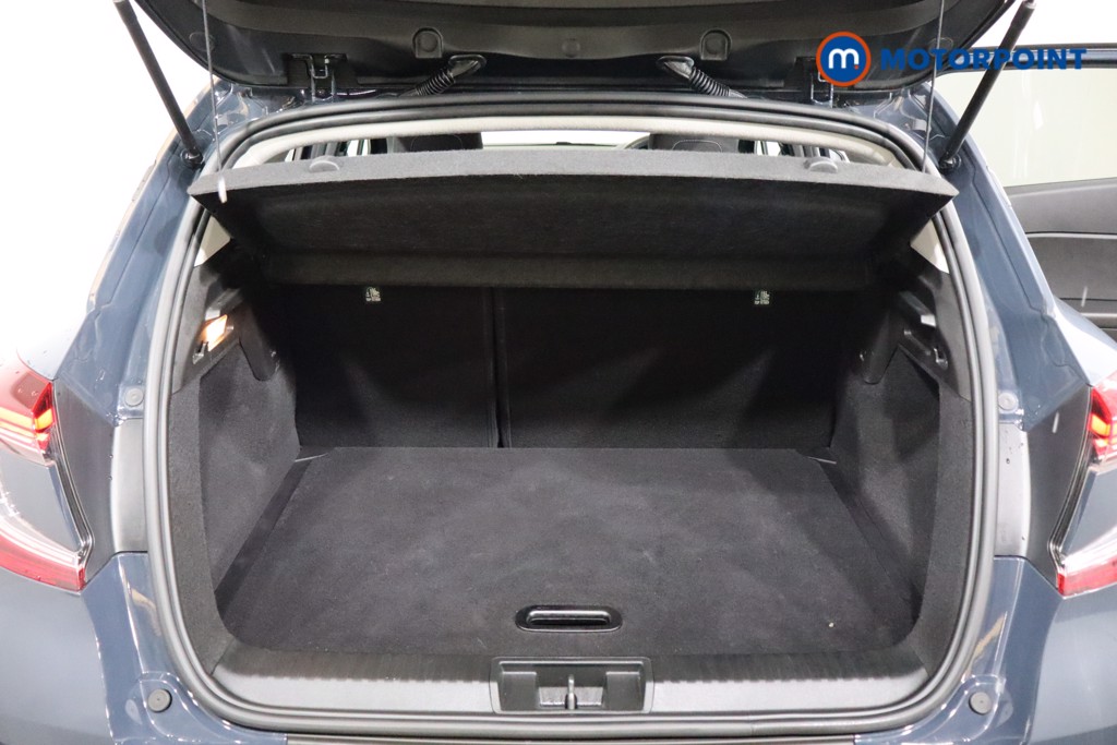 Renault Captur Iconic Manual Petrol SUV - Stock Number (1544593) - 16th supplementary image