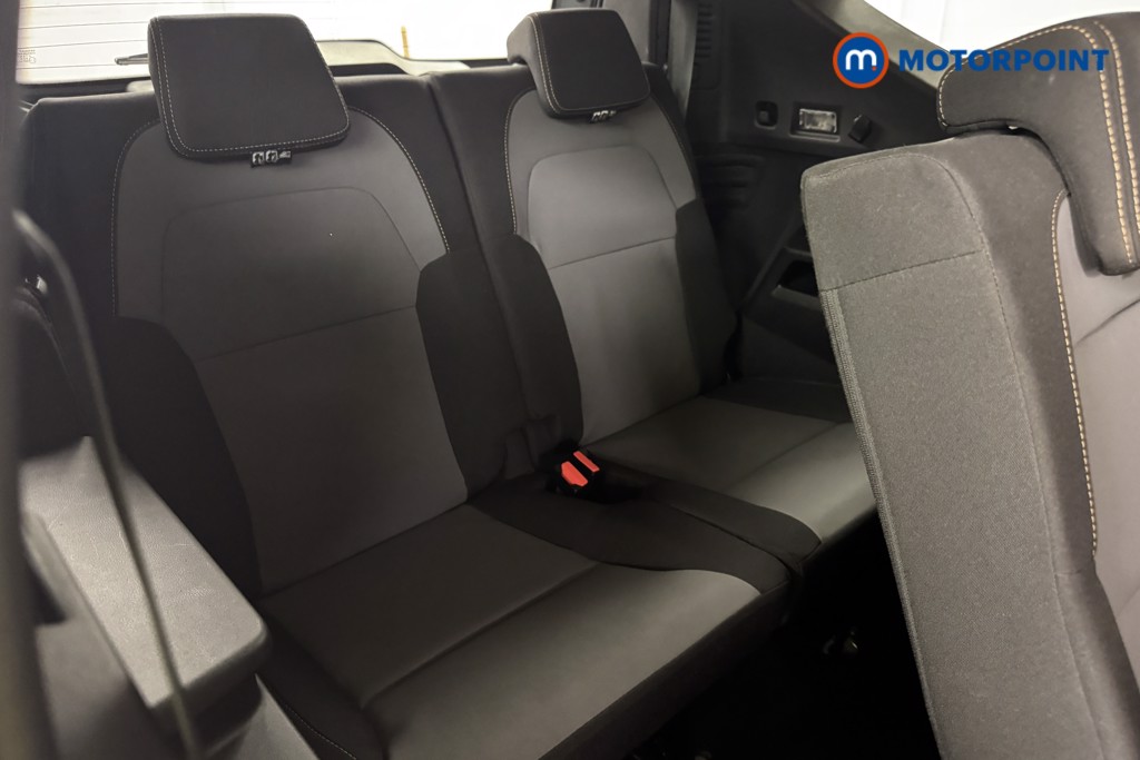 Dacia Jogger Extreme Automatic Petrol-Electric Hybrid People Carrier - Stock Number (1545033) - 4th supplementary image