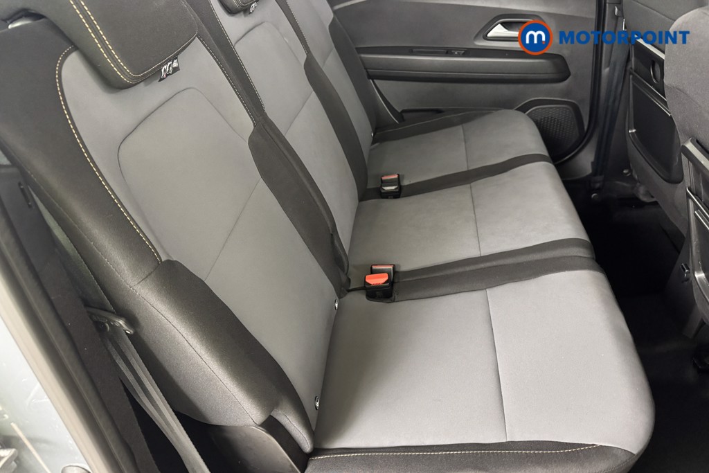 Dacia Jogger Extreme Automatic Petrol-Electric Hybrid People Carrier - Stock Number (1545033) - 5th supplementary image