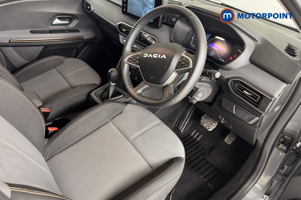 Dacia Jogger Extreme Automatic Petrol-Electric Hybrid People Carrier - Stock Number (1545033) - 7th supplementary image