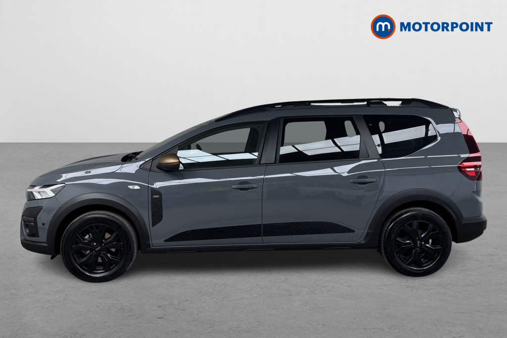 Dacia Jogger Extreme Automatic Petrol-Electric Hybrid People Carrier - Stock Number (1545033) - Passenger side