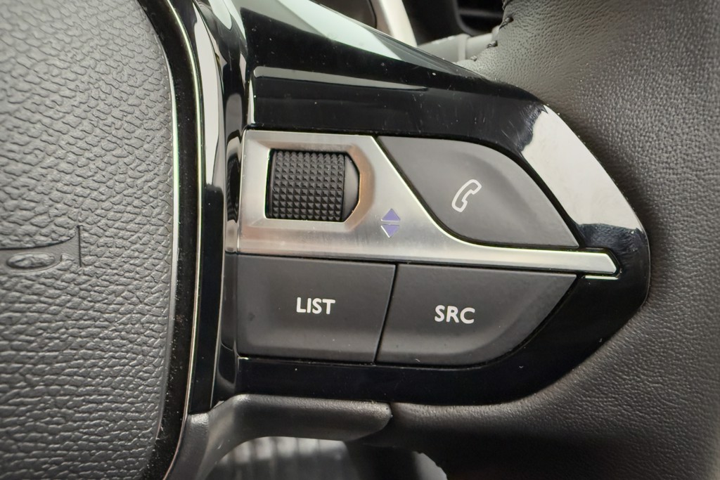 Peugeot 208 Allure Premium -Plus Automatic Petrol Hatchback - Stock Number (1545544) - 5th supplementary image