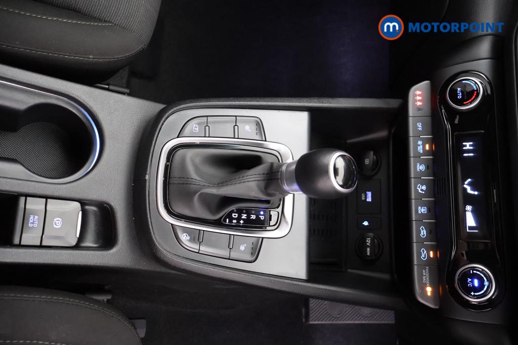 Hyundai Kona Premium Automatic Petrol-Electric Hybrid SUV - Stock Number (1545657) - 6th supplementary image