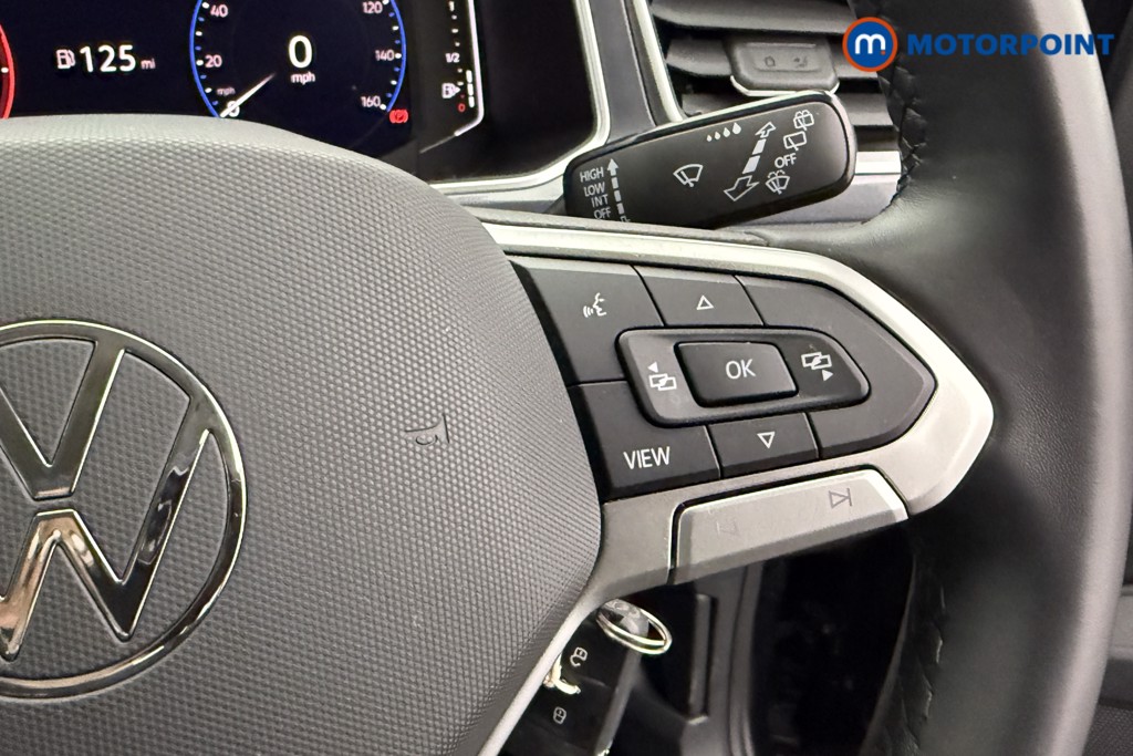 Volkswagen T-Roc Style Manual Petrol SUV - Stock Number (1546291) - 15th supplementary image