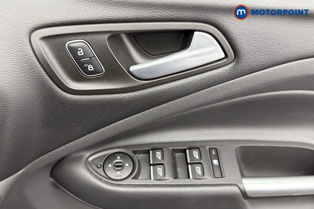 Ford Kuga St-Line Edition Automatic Diesel SUV - Stock Number (1546601) - 16th supplementary image