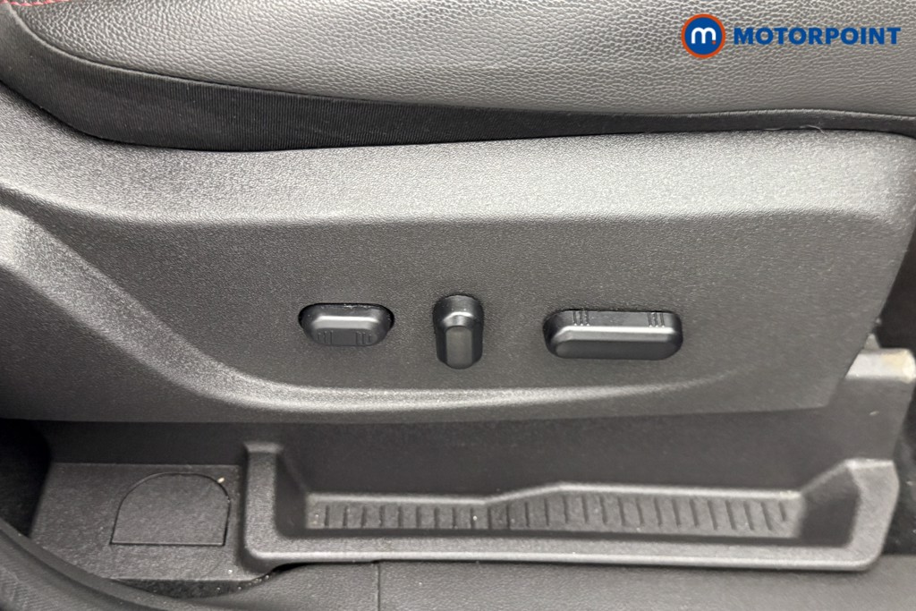 Ford Kuga St-Line Edition Automatic Diesel SUV - Stock Number (1546601) - 18th supplementary image