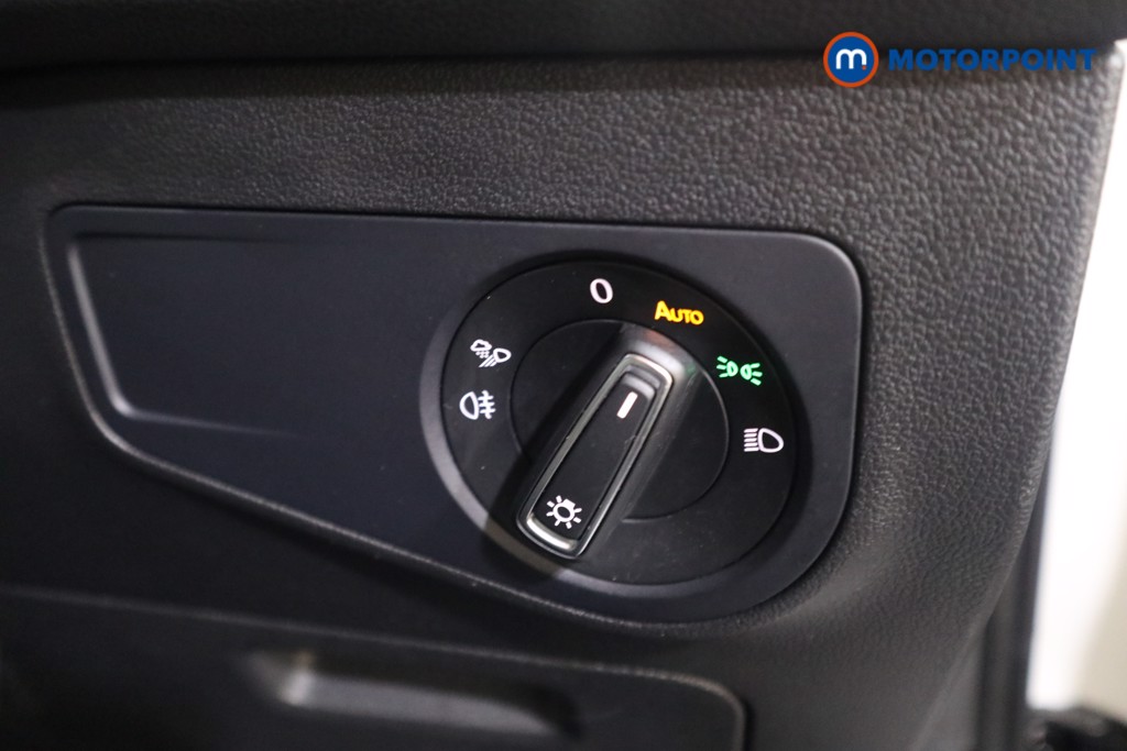 Volkswagen Tiguan Elegance Automatic Petrol SUV - Stock Number (1546678) - 9th supplementary image