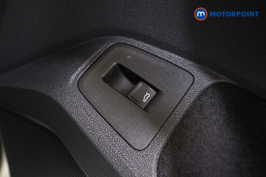 Volkswagen Tiguan Elegance Automatic Petrol SUV - Stock Number (1546678) - 10th supplementary image