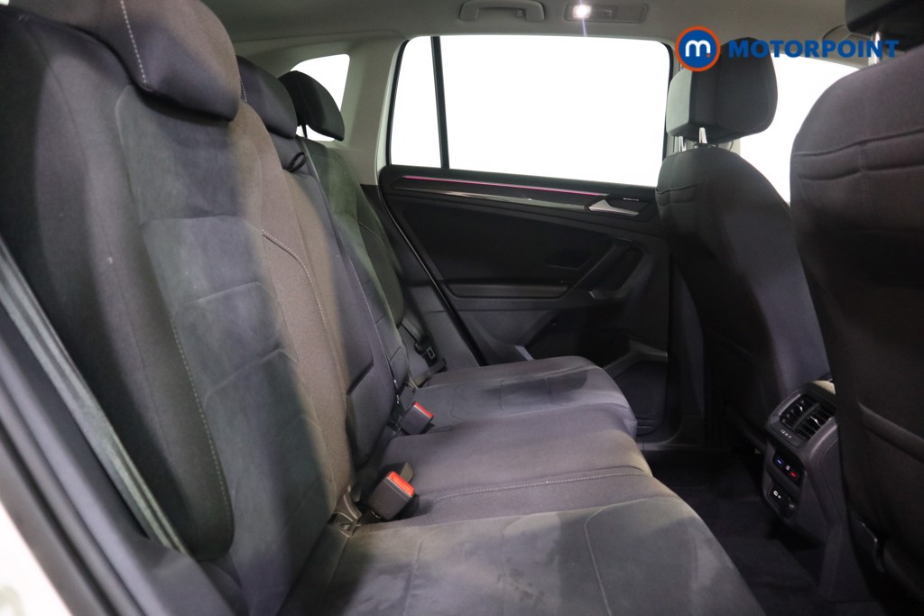 Volkswagen Tiguan Elegance Automatic Petrol SUV - Stock Number (1546678) - 14th supplementary image