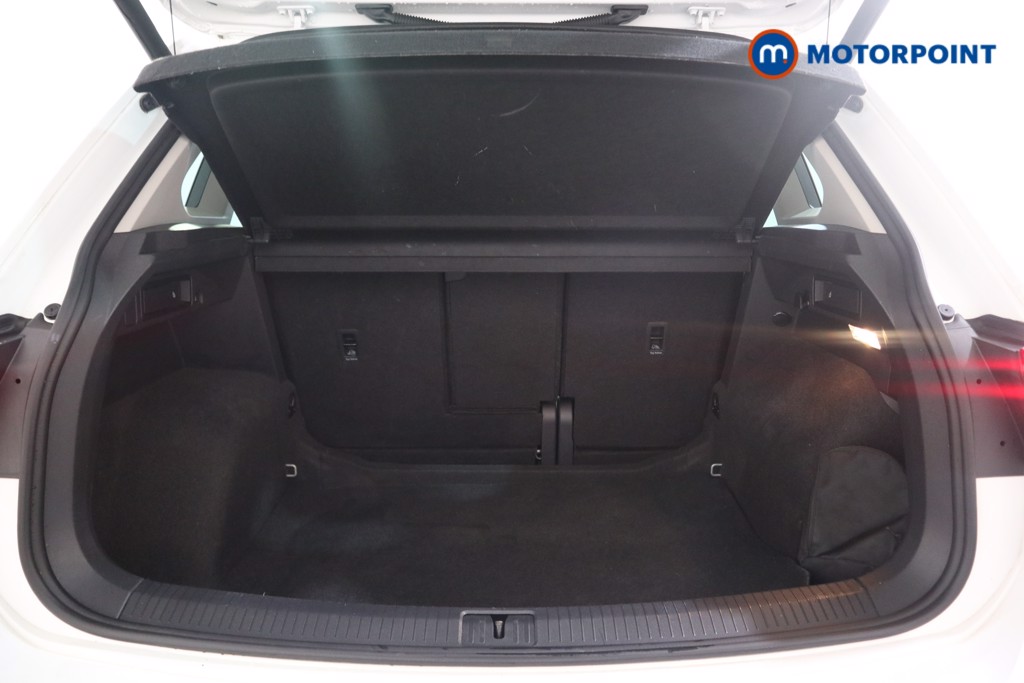 Volkswagen Tiguan Elegance Automatic Petrol SUV - Stock Number (1546678) - 15th supplementary image