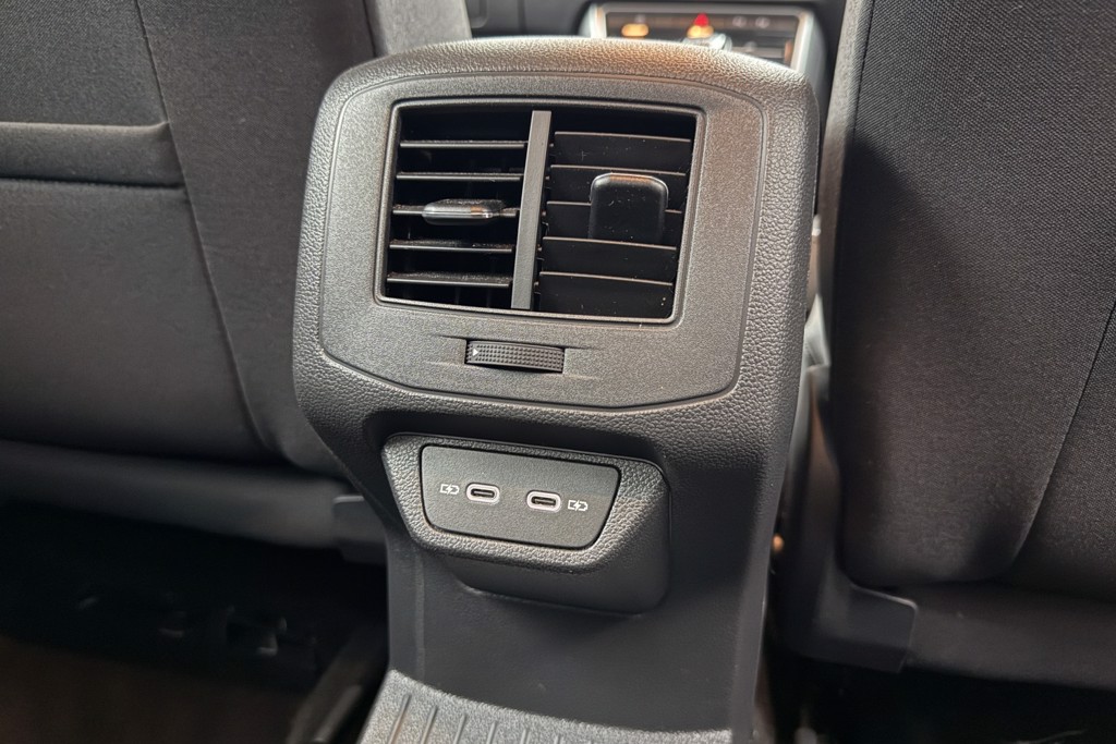 Volkswagen T-Roc Life Manual Petrol SUV - Stock Number (1546679) - 20th supplementary image