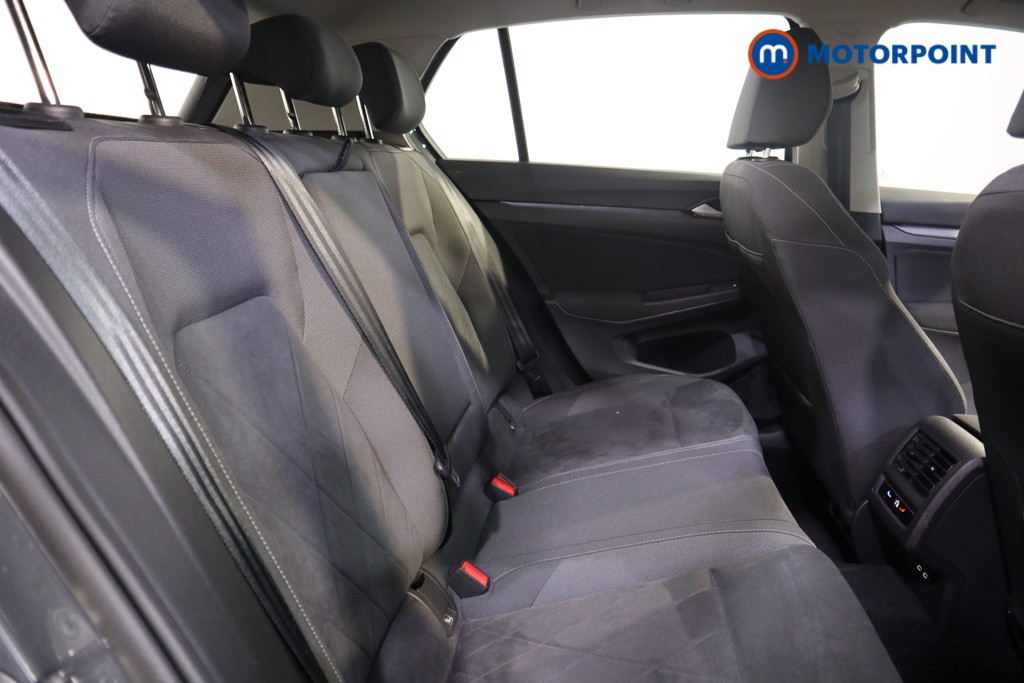 Volkswagen Golf Style Manual Petrol Hatchback - Stock Number (1546950) - 12th supplementary image