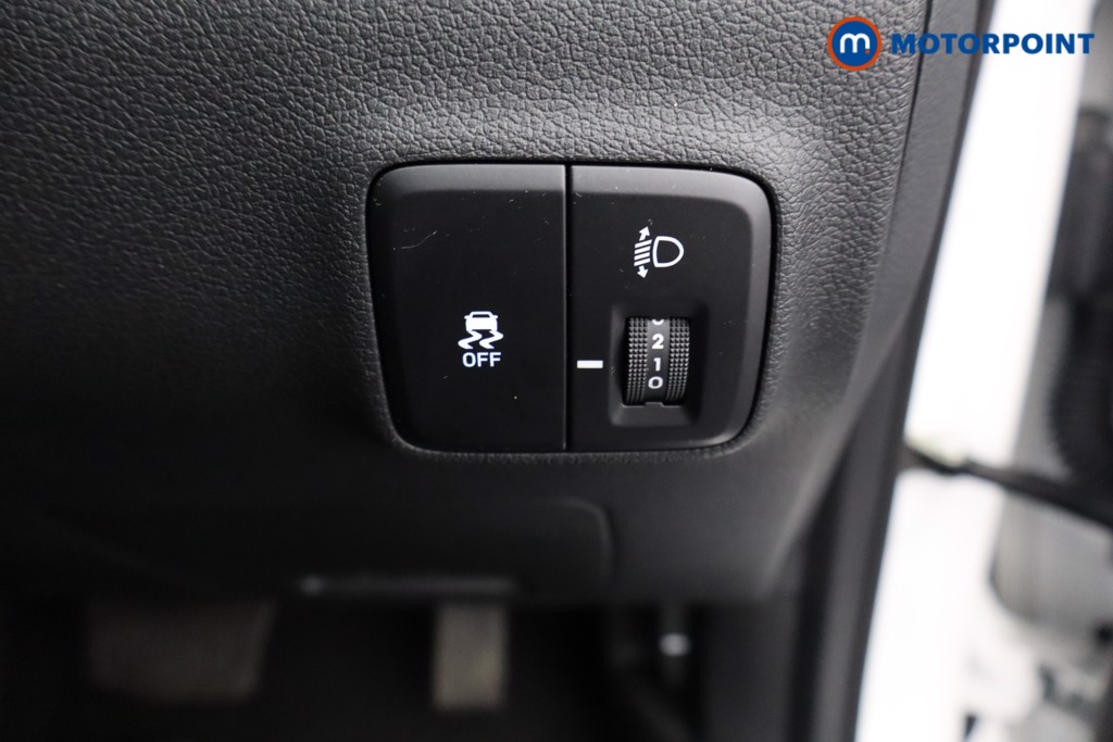 Hyundai I10 Advance Automatic Petrol Hatchback - Stock Number (1547266) - 11th supplementary image