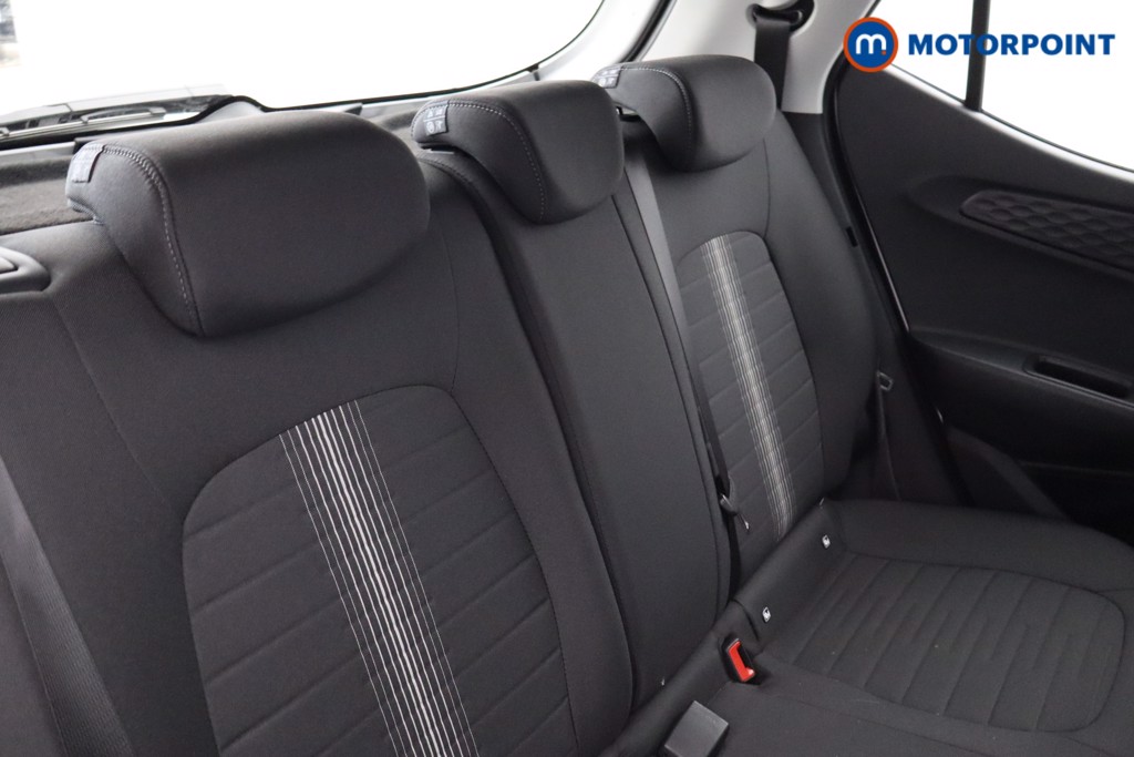 Hyundai I10 Advance Automatic Petrol Hatchback - Stock Number (1547266) - 17th supplementary image