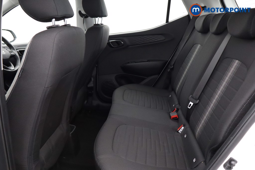 Hyundai I10 Advance Automatic Petrol Hatchback - Stock Number (1547266) - 19th supplementary image