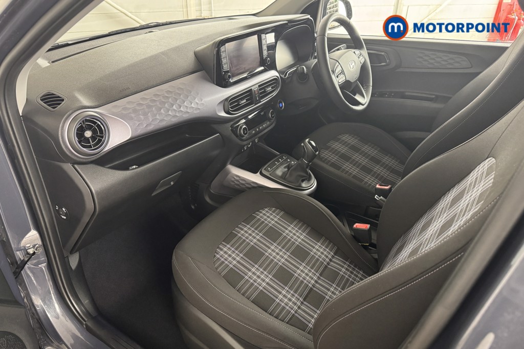Hyundai I10 Premium Automatic Petrol Hatchback - Stock Number (1547328) - 7th supplementary image