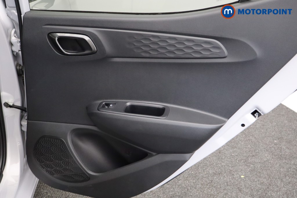 Hyundai I10 N Line Manual Petrol Hatchback - Stock Number (1547349) - 17th supplementary image