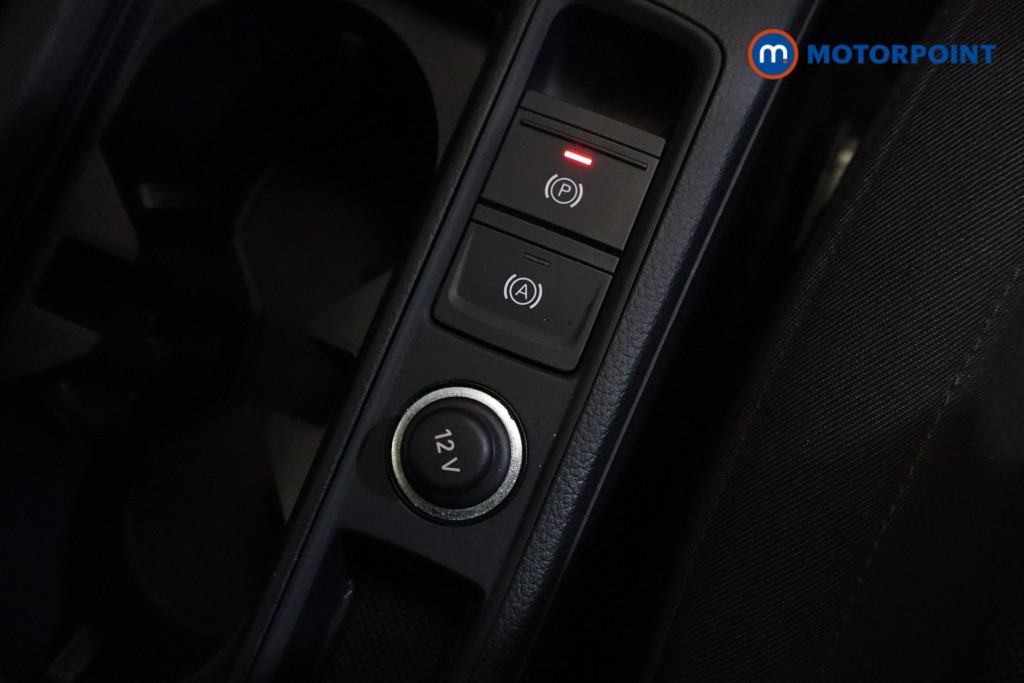 Audi Q3 Technik Manual Petrol SUV - Stock Number (1547702) - 7th supplementary image