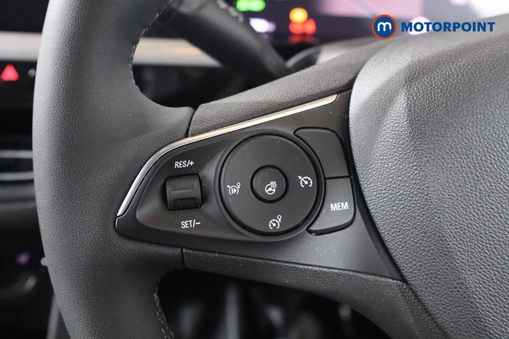 Vauxhall Grandland Ultimate Manual Petrol SUV - Stock Number (1547865) - 9th supplementary image