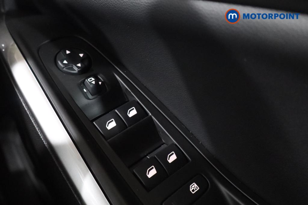 Vauxhall Grandland Ultimate Manual Petrol SUV - Stock Number (1547865) - 12th supplementary image