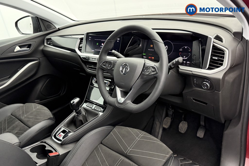 Vauxhall Grandland Ultimate Manual Petrol SUV - Stock Number (1547870) - 4th supplementary image