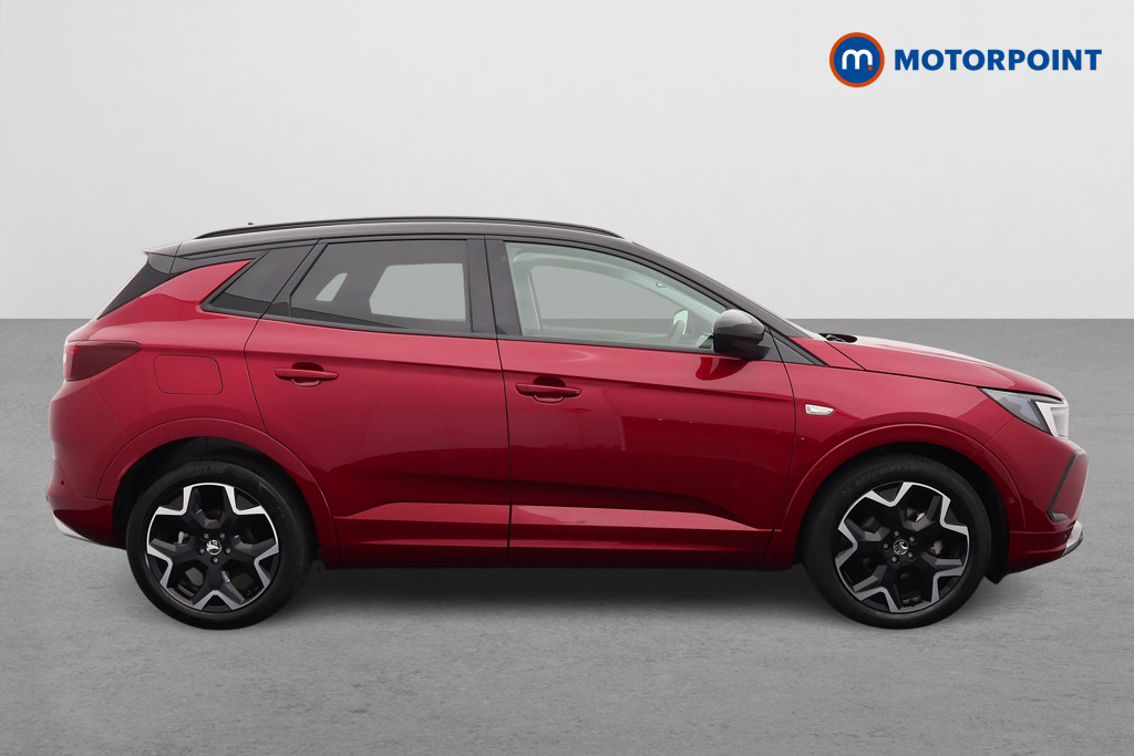 Vauxhall Grandland Ultimate Manual Petrol SUV - Stock Number (1547870) - Drivers side