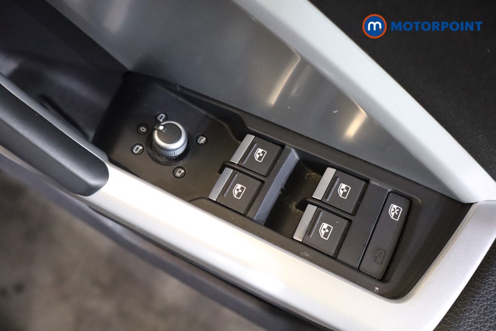 Audi Q3 Sport Manual Petrol SUV - Stock Number (1547981) - 13th supplementary image
