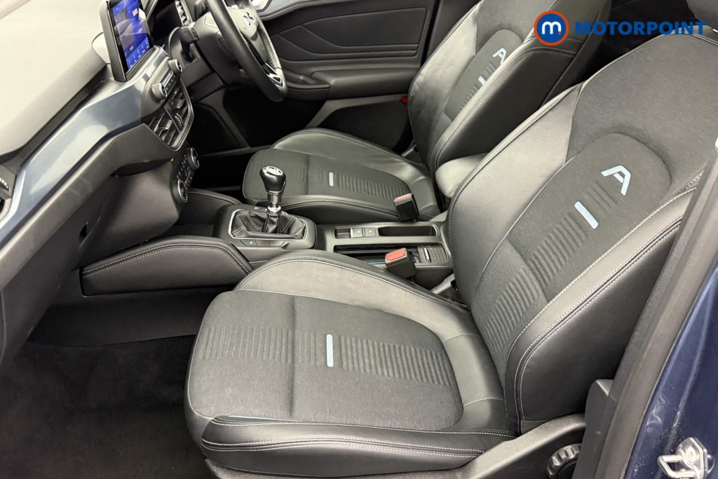 Ford Focus Active X Edition Manual Petrol-Electric Hybrid Hatchback - Stock Number (1548466) - 21st supplementary image