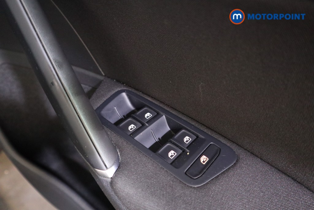 Volkswagen Golf Match Edition Manual Petrol Hatchback - Stock Number (1548498) - 11th supplementary image