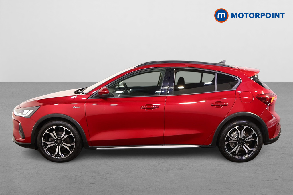 Ford Focus Active X Vignale Edition Manual Petrol-Electric Hybrid Hatchback - Stock Number (1548513) - Passenger side