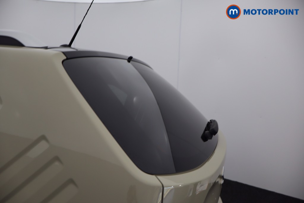 Suzuki Ignis Sz-T Manual Petrol-Electric Hybrid SUV - Stock Number (1548538) - 26th supplementary image