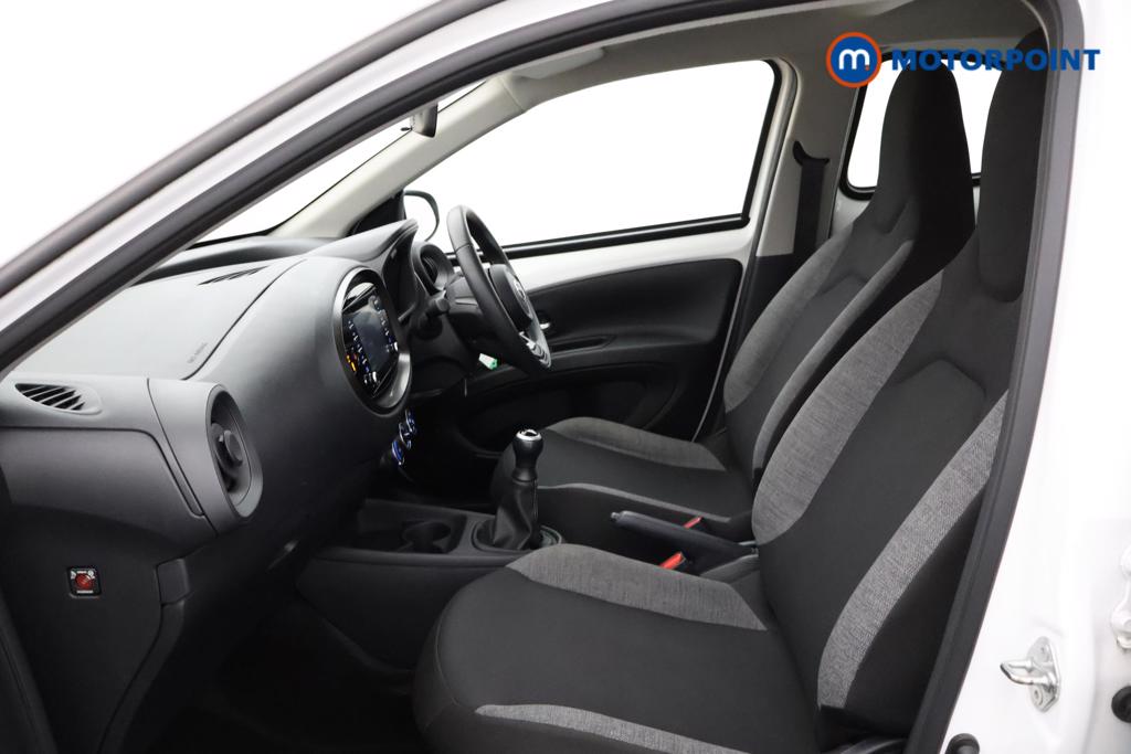 Toyota Aygo X Pure Manual Petrol Hatchback - Stock Number (1548647) - 14th supplementary image
