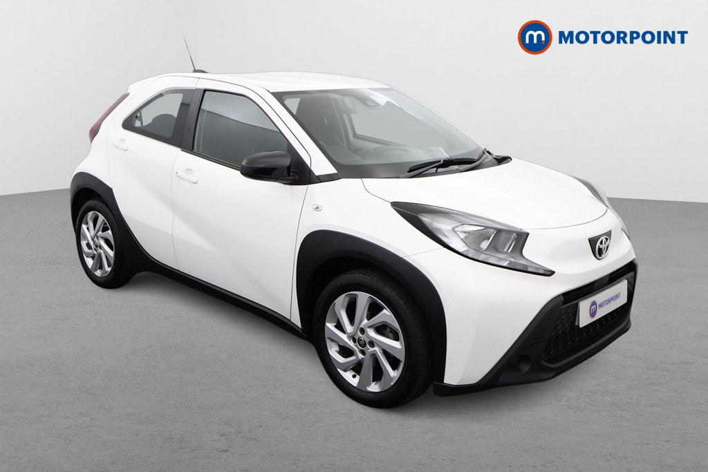Toyota Aygo X Pure Manual Petrol Hatchback - Stock Number (1548647) - Drivers side front corner