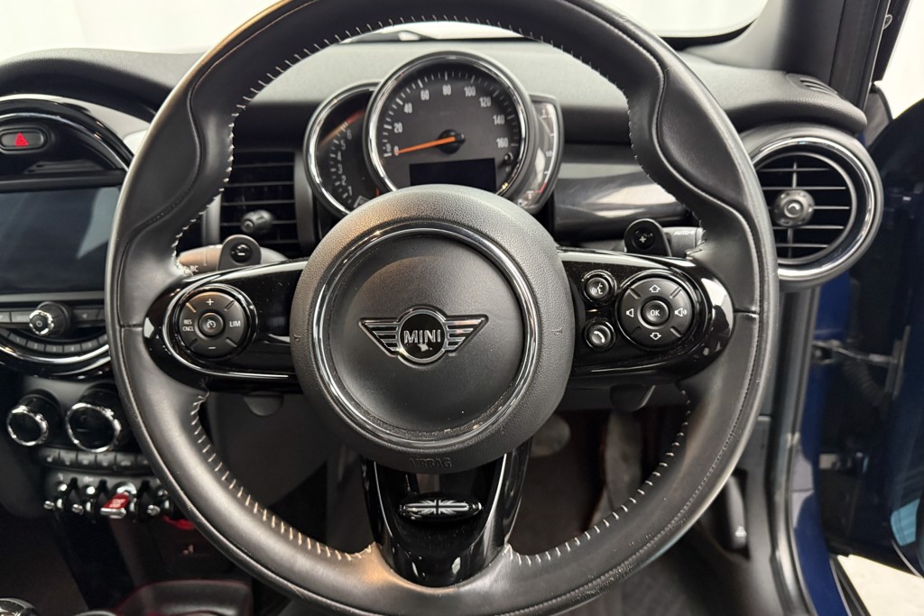 Mini Hatchback Cooper S Exclusive Automatic Petrol Hatchback - Stock Number (1548679) - 2nd supplementary image