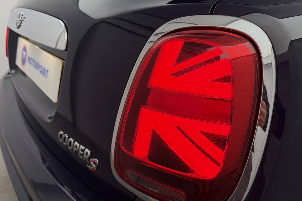 Mini Hatchback Cooper S Exclusive Automatic Petrol Hatchback - Stock Number (1548679) - 25th supplementary image